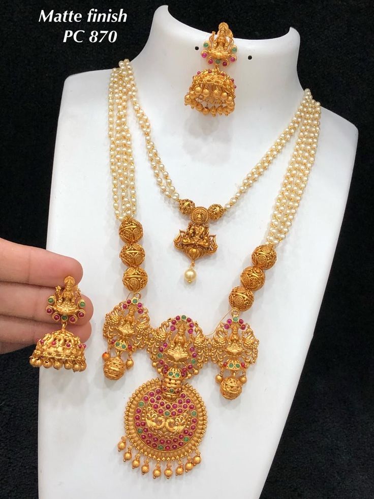 Temple Jewellery Set from Fashion