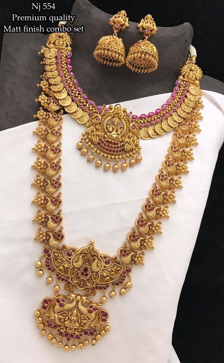 Kavitha With Gold Plated Necklace Set